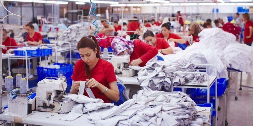 Why Should You Work With A Clothing Manufacturer