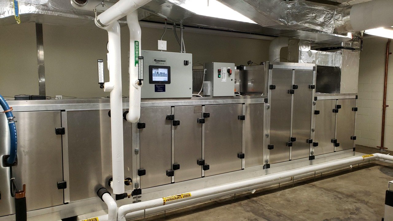 The Role of Industrial Dehumidifiers in Maintaining Optimal Manufacturing Conditions